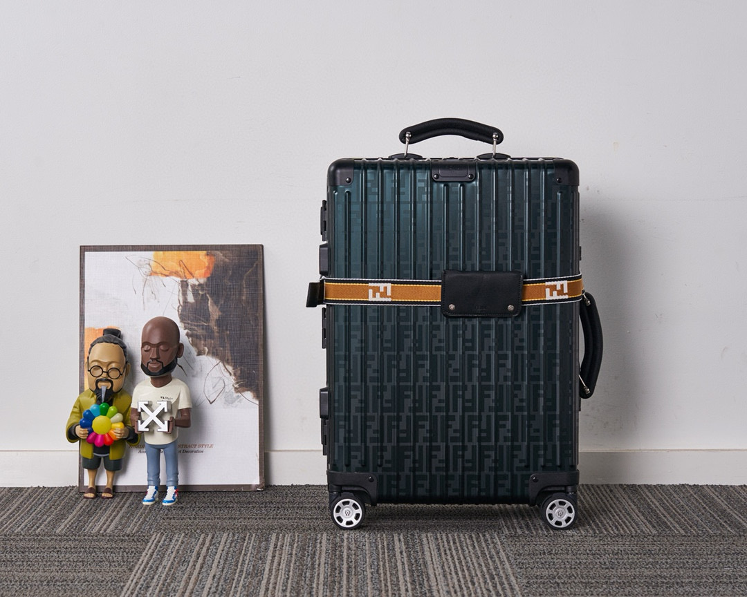 Rimowa&Fendi GF4343FD 캐리어 알루미늄