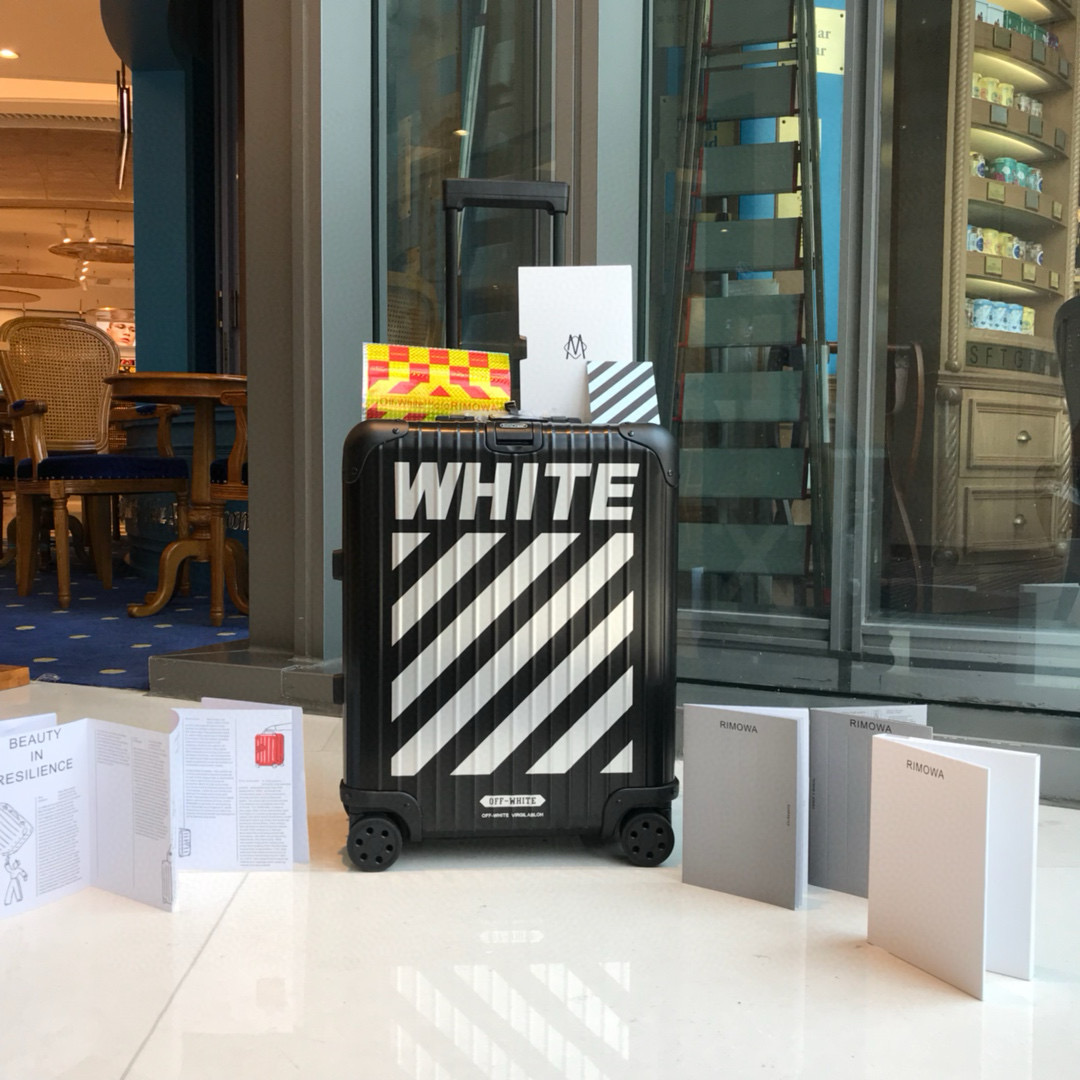 Rimowa&Off-White 925 캐리어 알루미늄 20