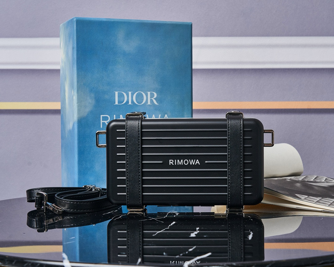 Rimowa X Dior 크로스 백 Black