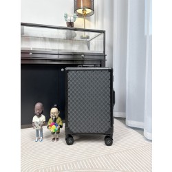 구찌 Gucci 알루미늄 캐리어 Black