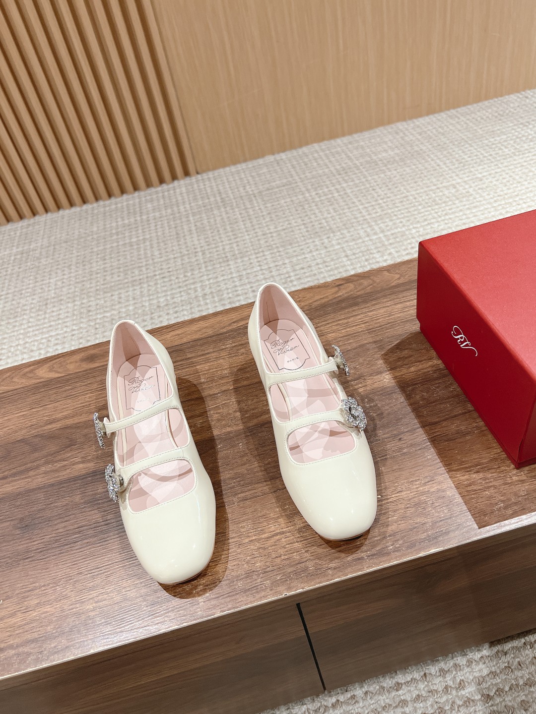 로저비비에 Roger Vivier 발레리나