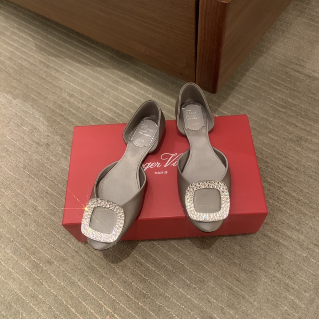 로저비비에 Roger Vivier 발레리나