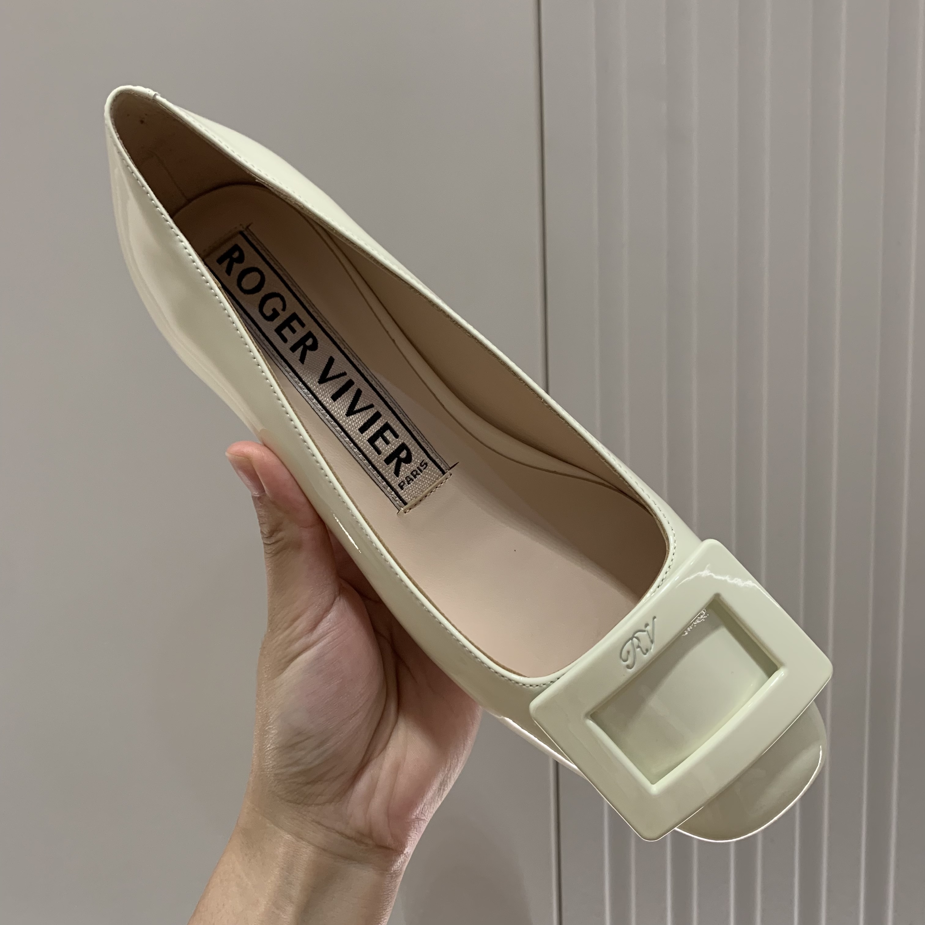 로저비비에 Roger Vivier 하이힐