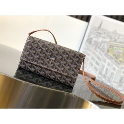 고야드 Goyard Varenne 3 Crossbody Bag 19cm