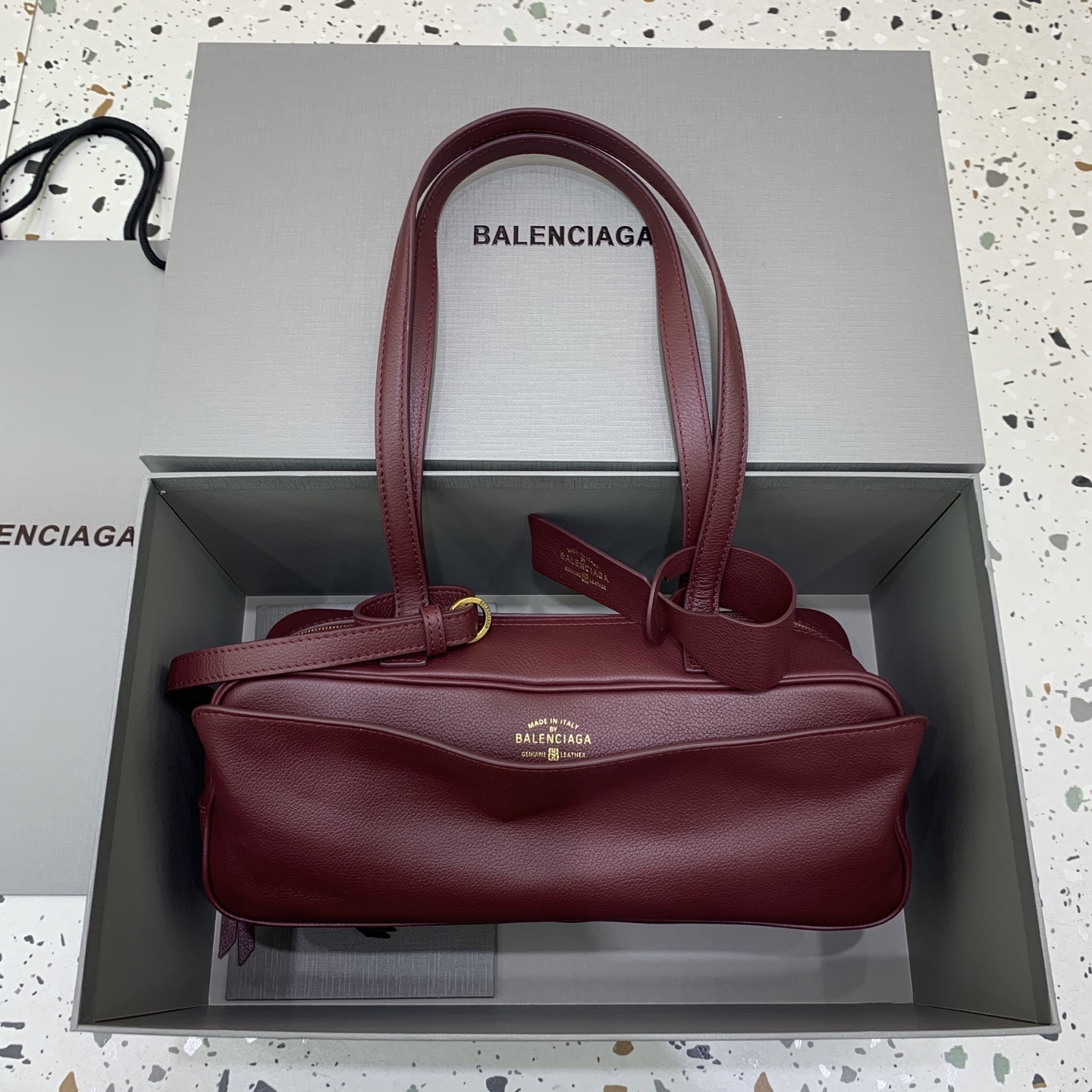 발렌시아가 Balenciaga 8329202 Carrie Small Bowling Bag 33cm