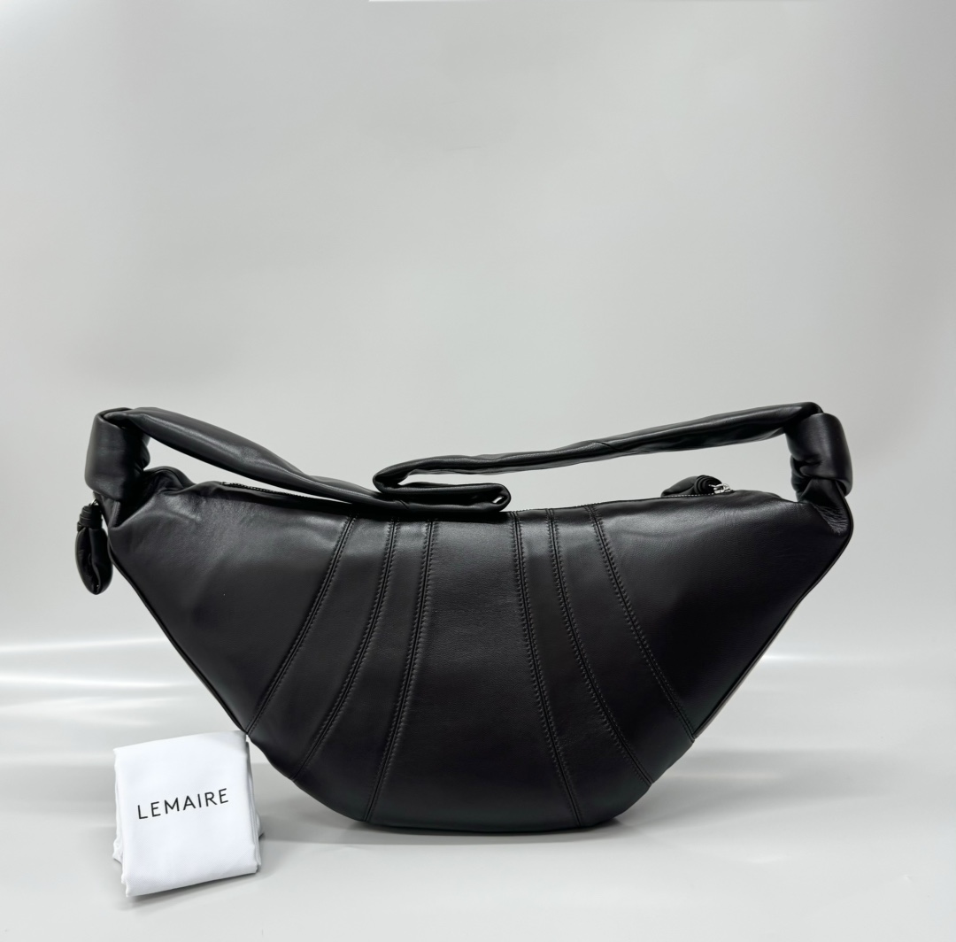 르메르 Lemaire Large Croissant Bag Chocolate