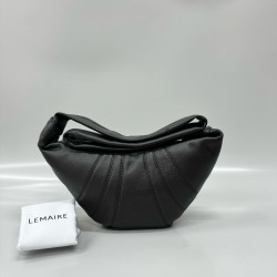 르메르 Lemaire Small Croissant Bag Soft Grained Leather Dark Chocolate