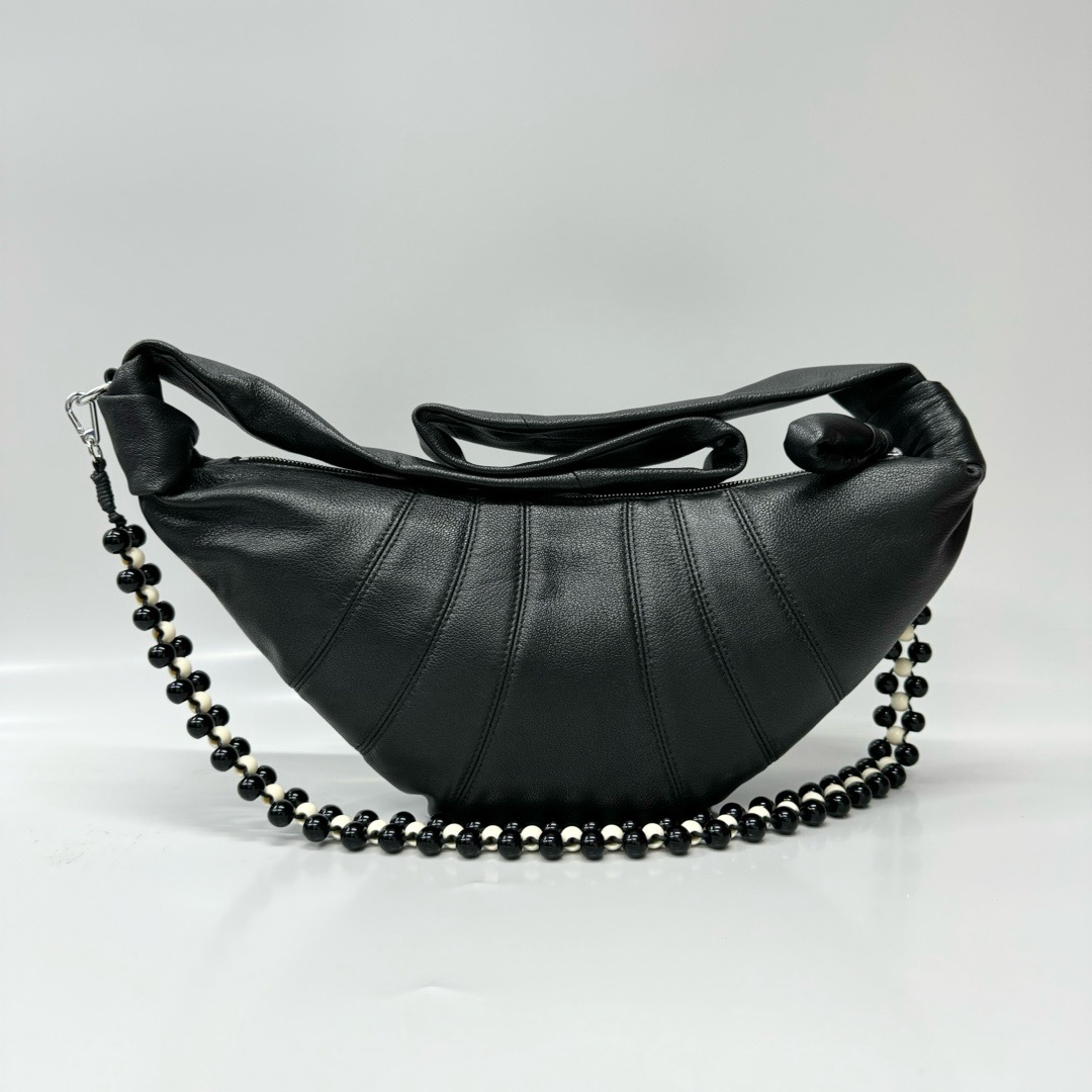 르메르 Lemaire Medium Croissant Bag Black