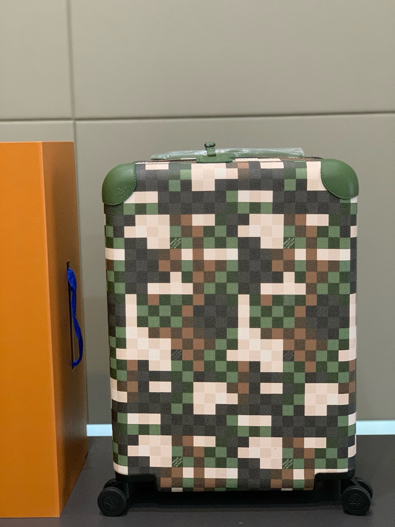 루이비통 Louis Vuitton Horizon 55 캐리어 Damier 20