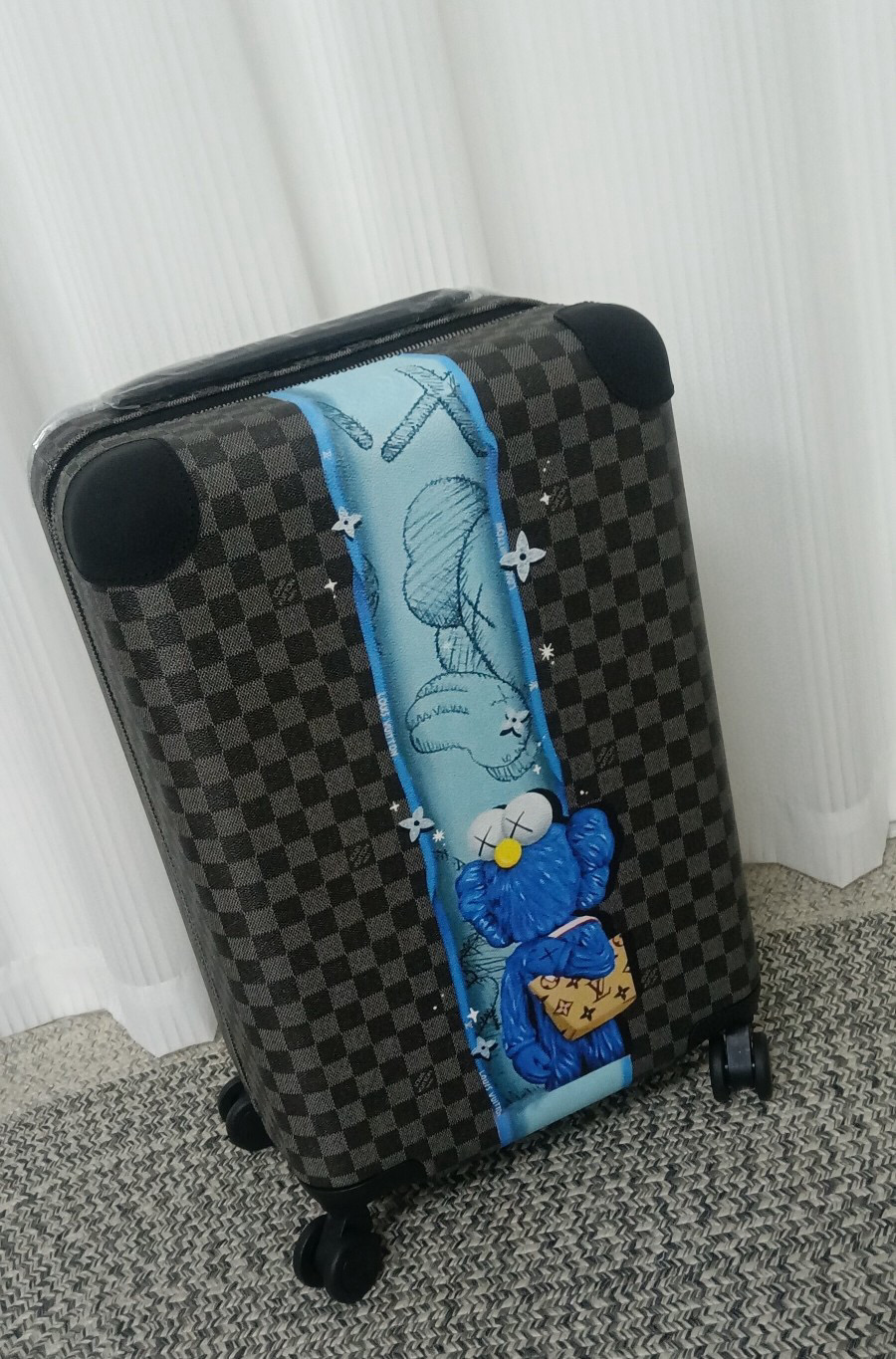 루이비통 Louis Vuitton Horizon 55 캐리어 20