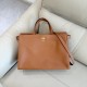 버버리 Burberry Medium Cotswolds tote 39.5cm