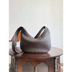 보테가 베네타 Bottega Veneta 826877 Veneto 38cm