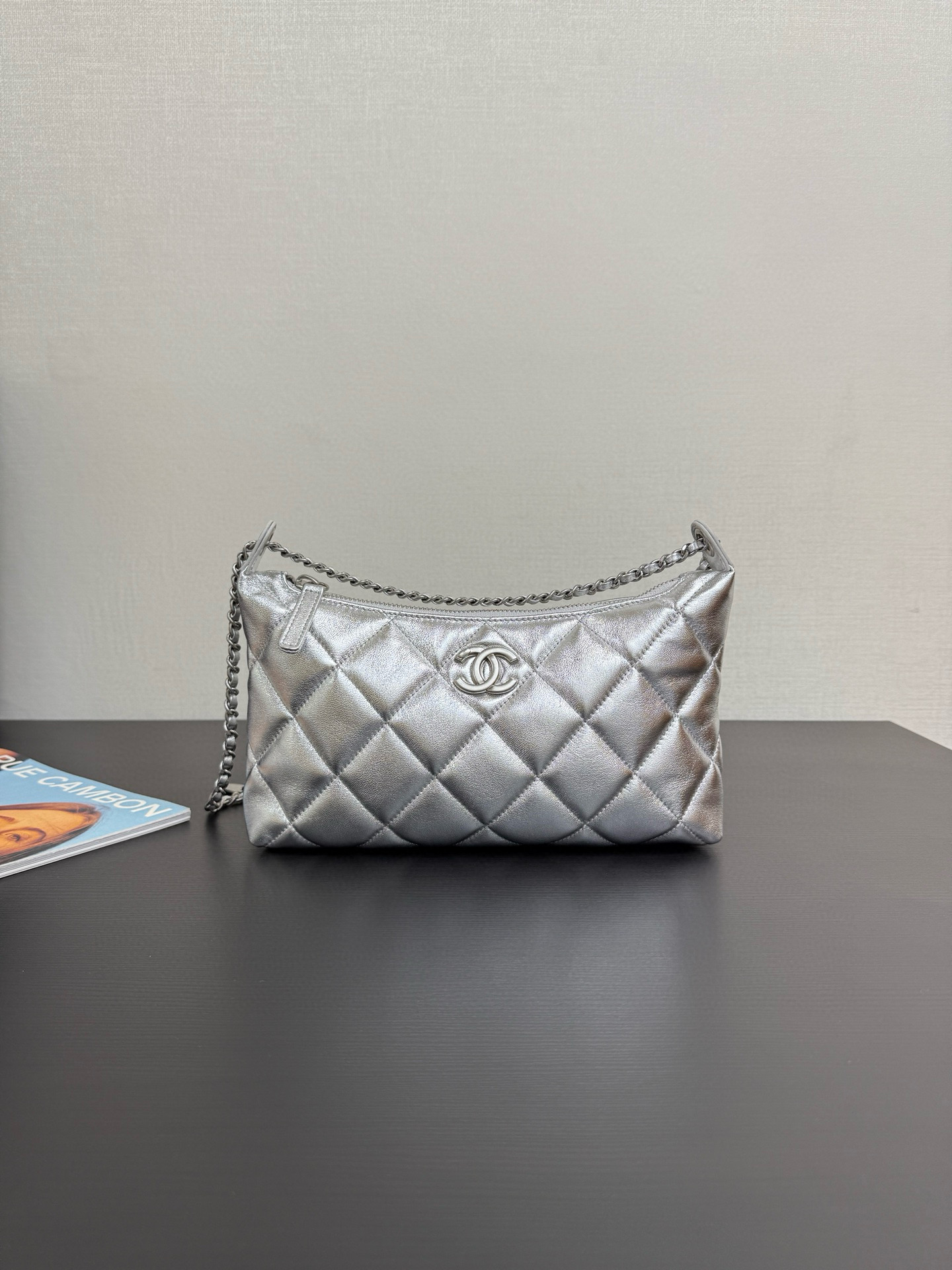 샤넬 Chanel 25S Small Hobo Bag silver 25cm