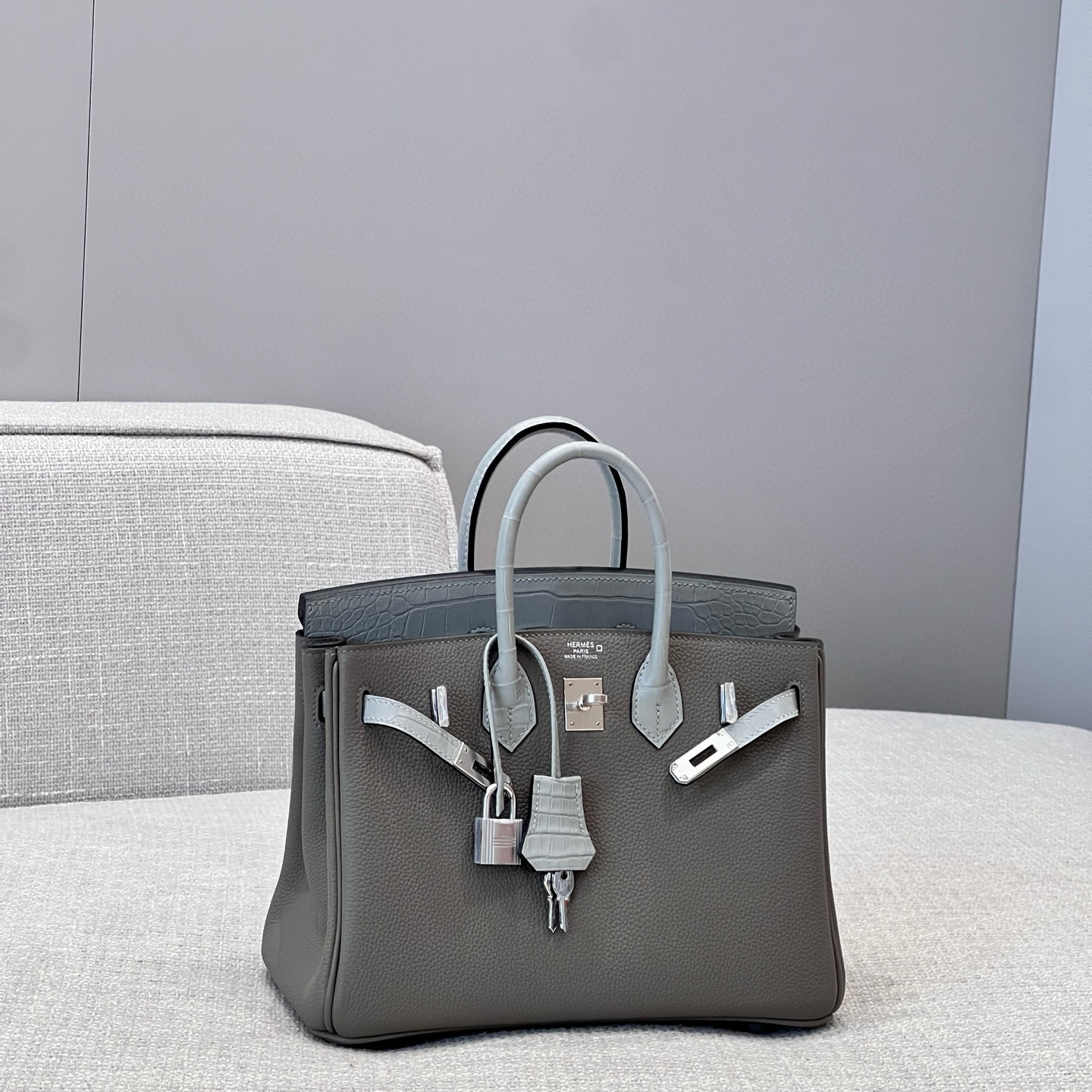 에르메스 Hermes Brikin 25cm Touch Hcp crocodile 0L Gris Meyer and 0V Gris Ciment/silver