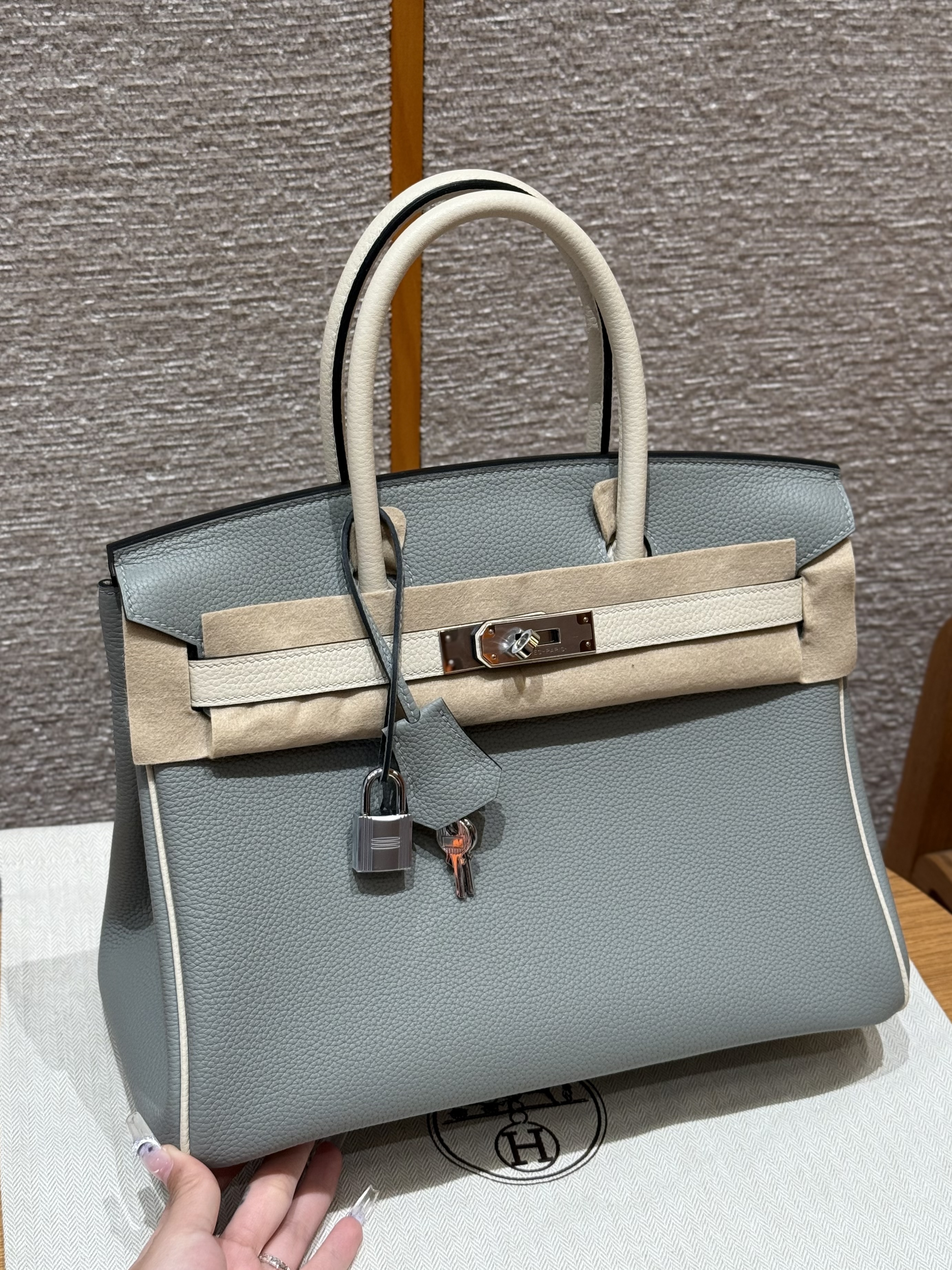 에르메스 Hermes Birkin 30cm Togo 4Z Gris Mouette and 10 craie/silver