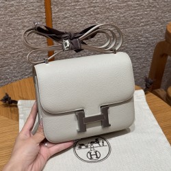에르메스 Hermes Constance with mirror 19cm Evercolour 80 Gris Perle/silver