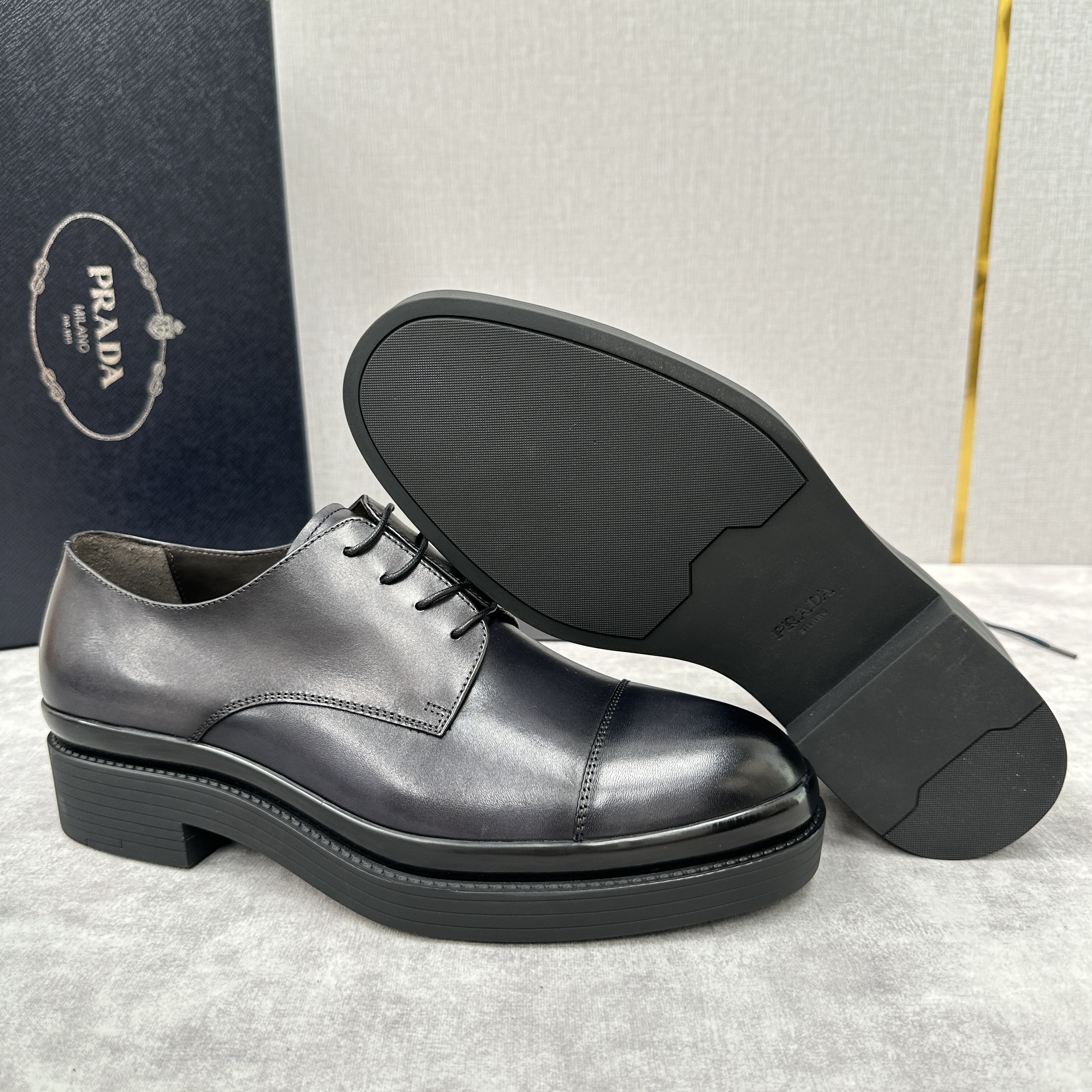 프라다 Prada 구두