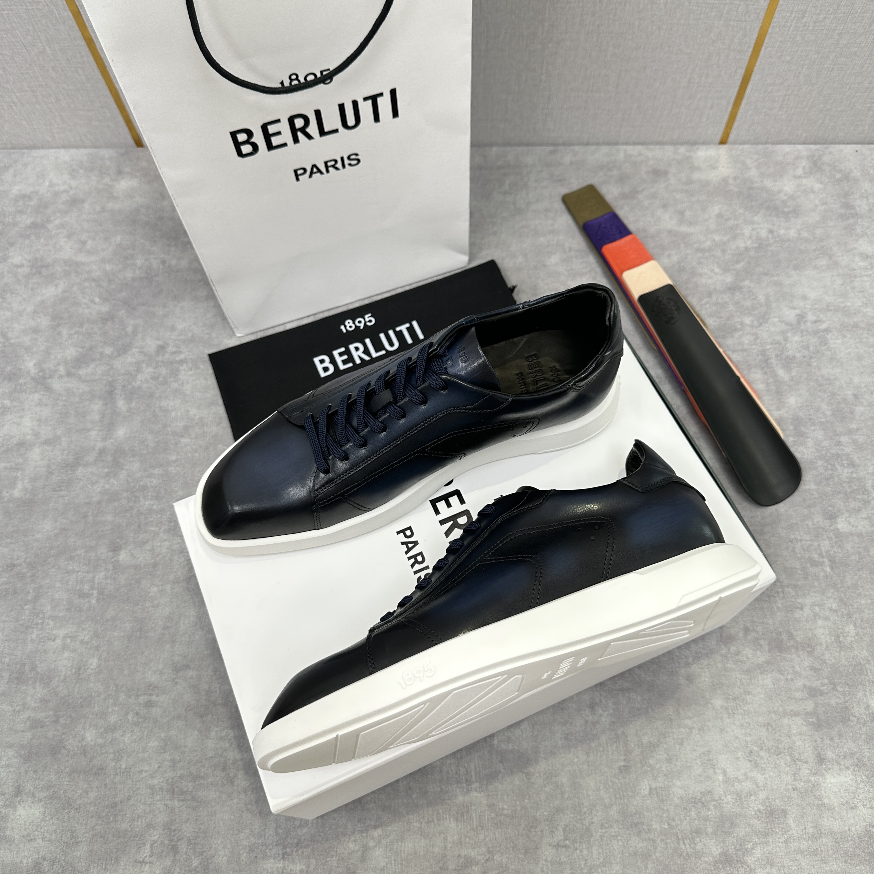 벨루티 Berluti 스니커즈