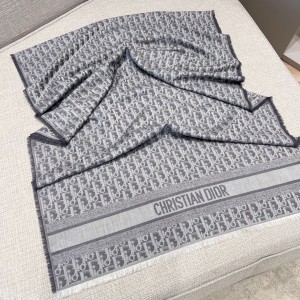 디올 Dior 숄  200x70cm
