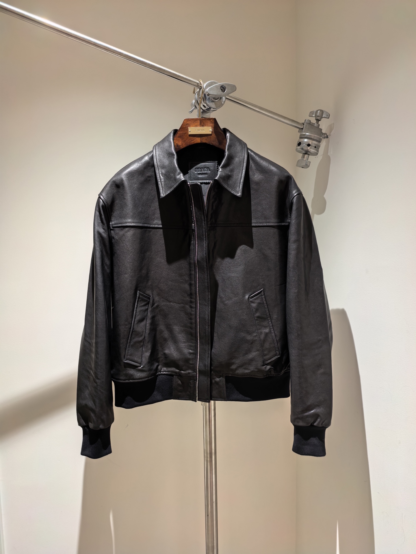 프라다 Prada 레더 재킷