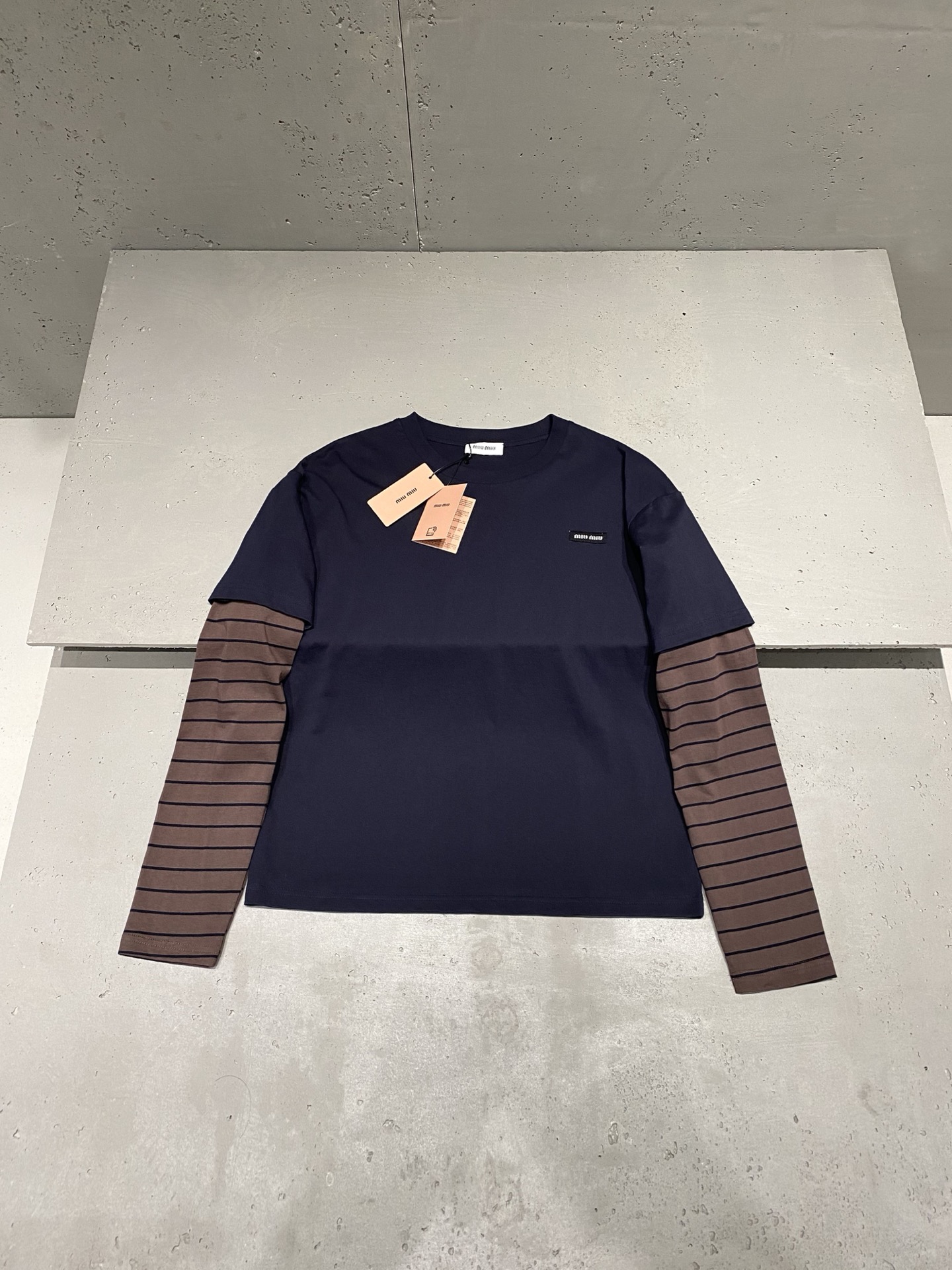 미우 미우 Miu Miu 긴팔 티셔츠