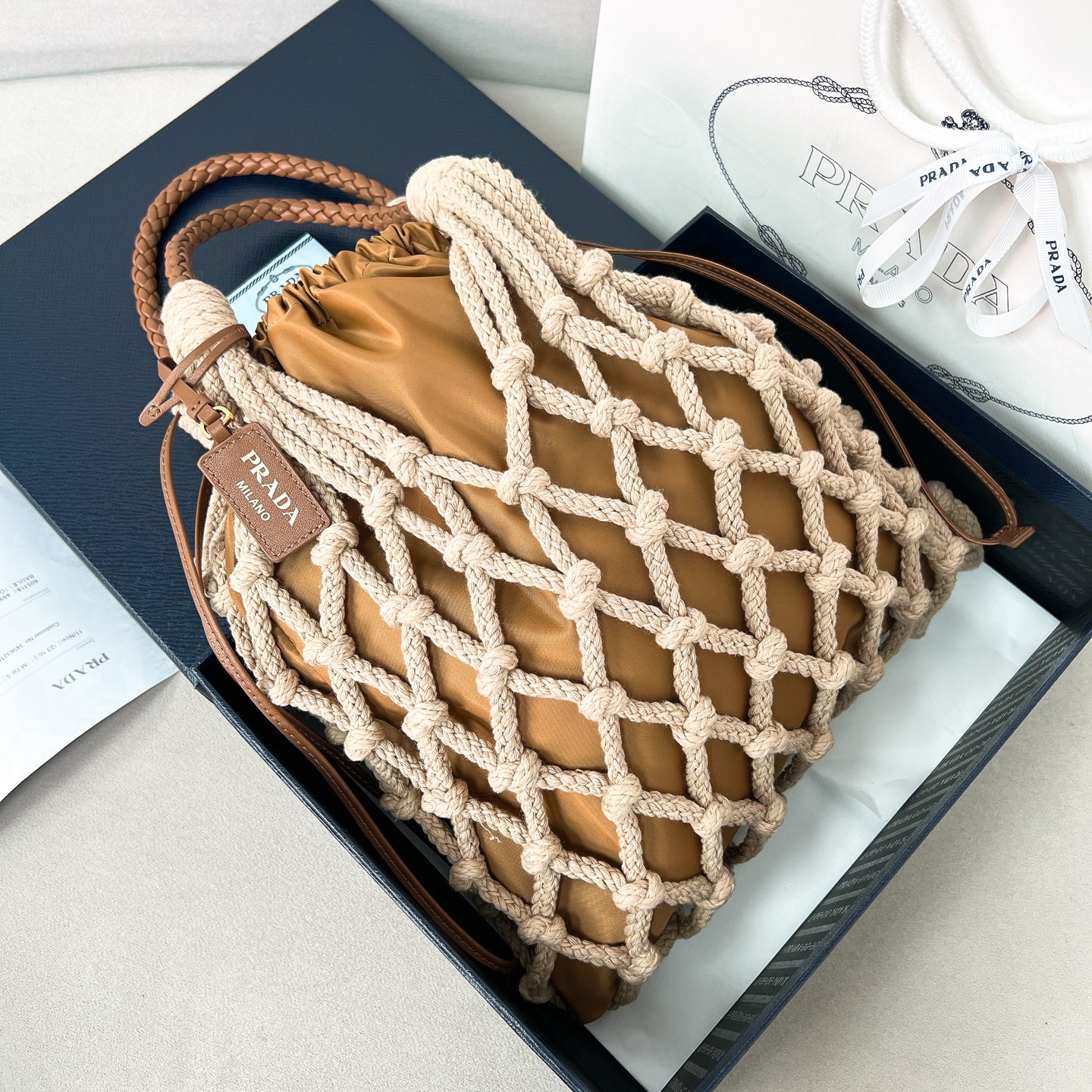 프라다 Prada 1BC111 Noué Medium 탑 핸들백