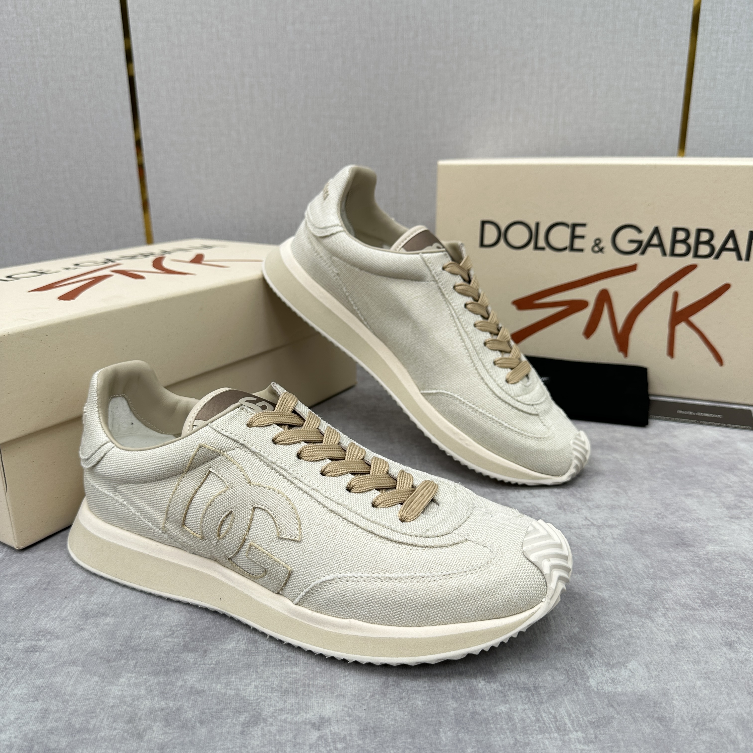 돌체앤가바나 Dolce&Gabbana 스니커즈