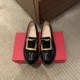 로저비비에 Roger Vivier 로퍼