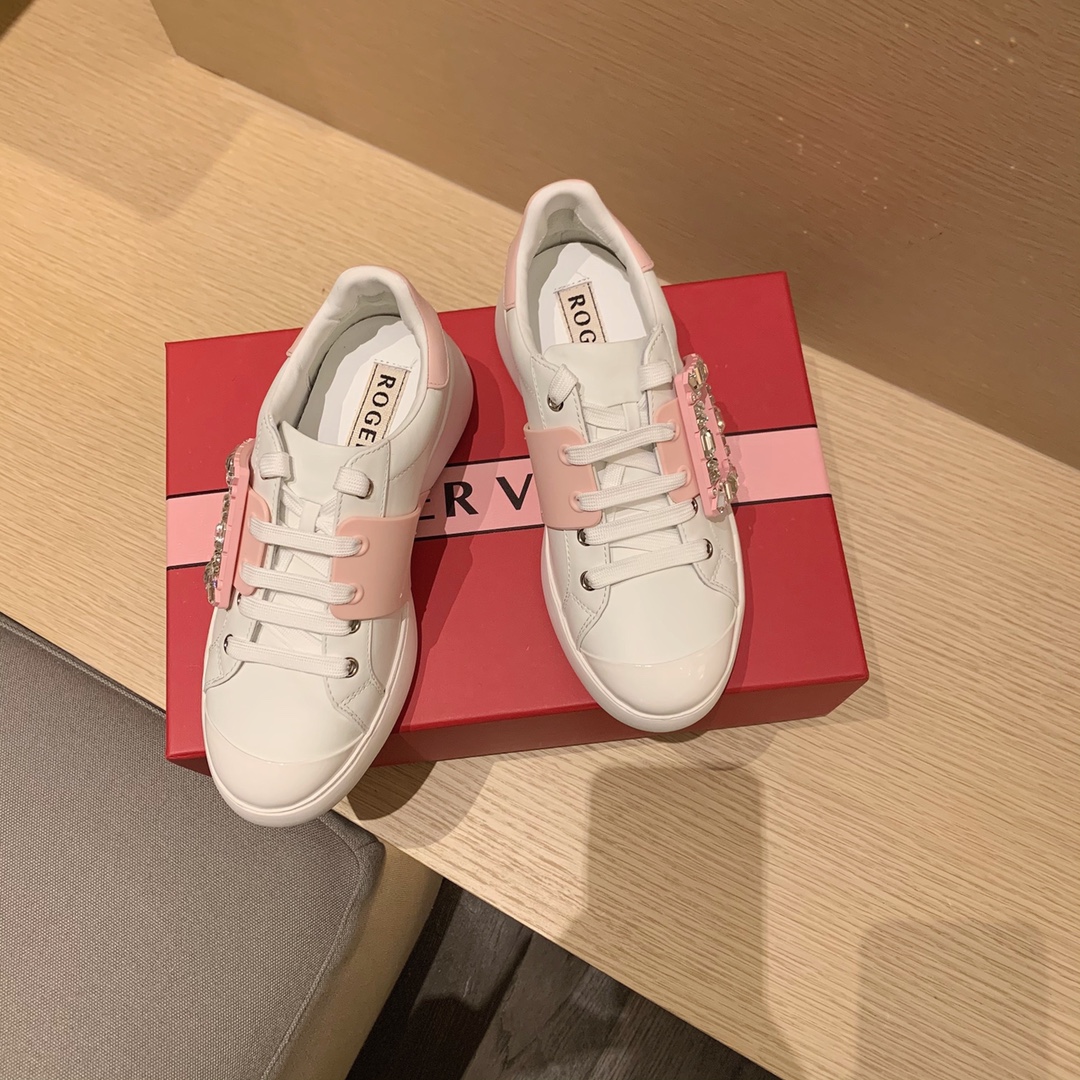 로저비비에 Roger Vivier 스니커즈