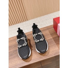 로저비비에 Roger Vivier 스니커즈