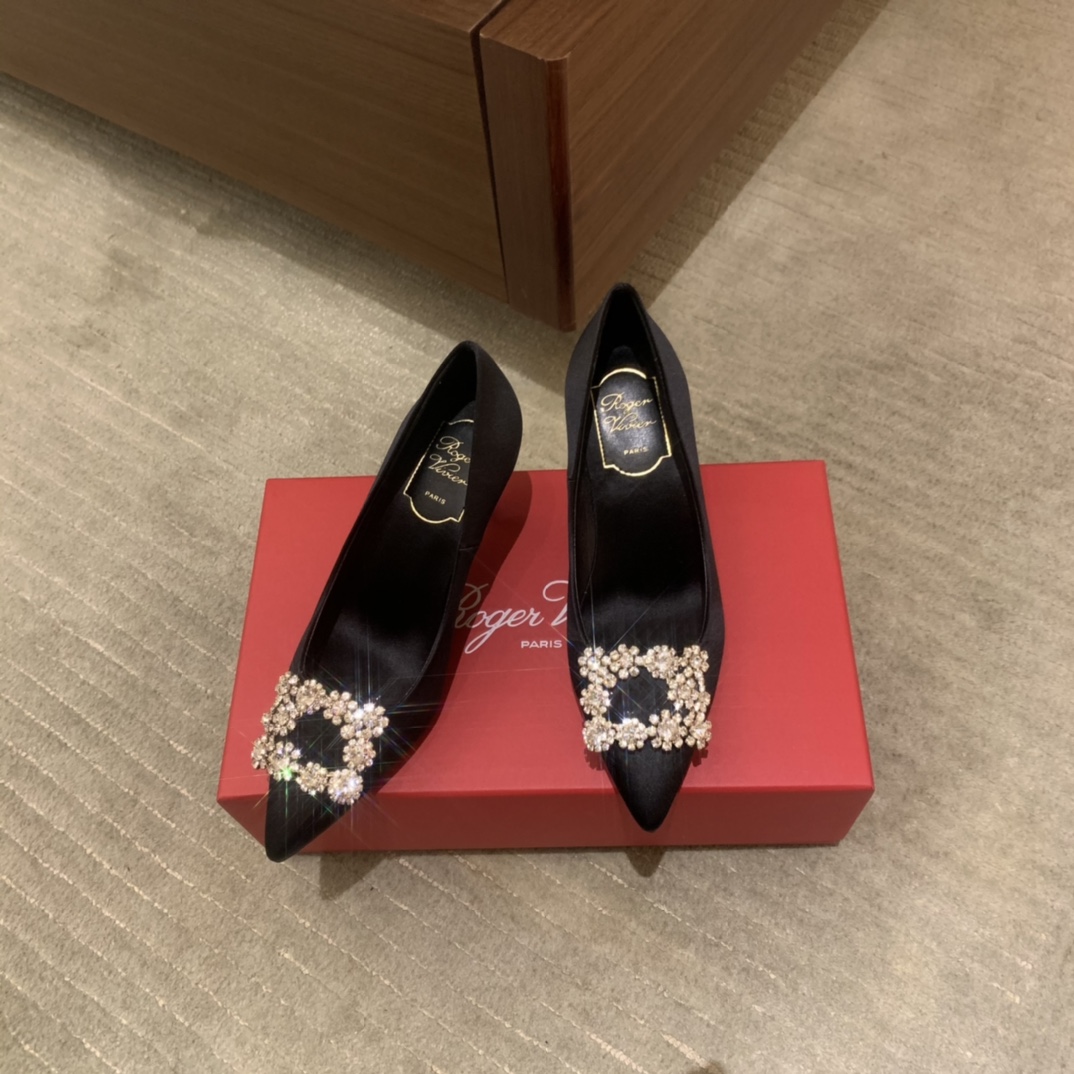 로저비비에 Roger Vivier 하이힐