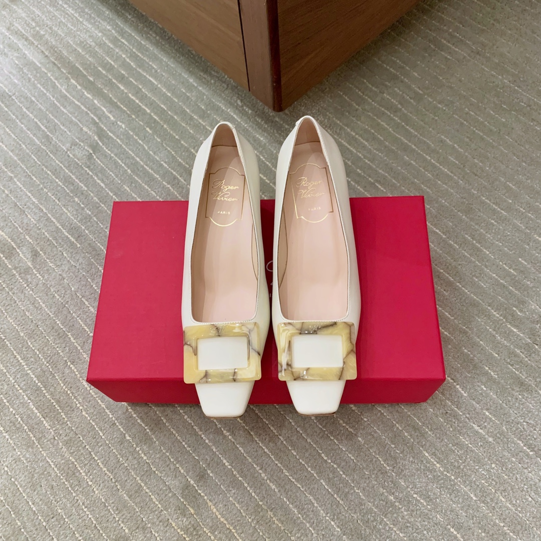 로저비비에 Roger Vivier 하이힐