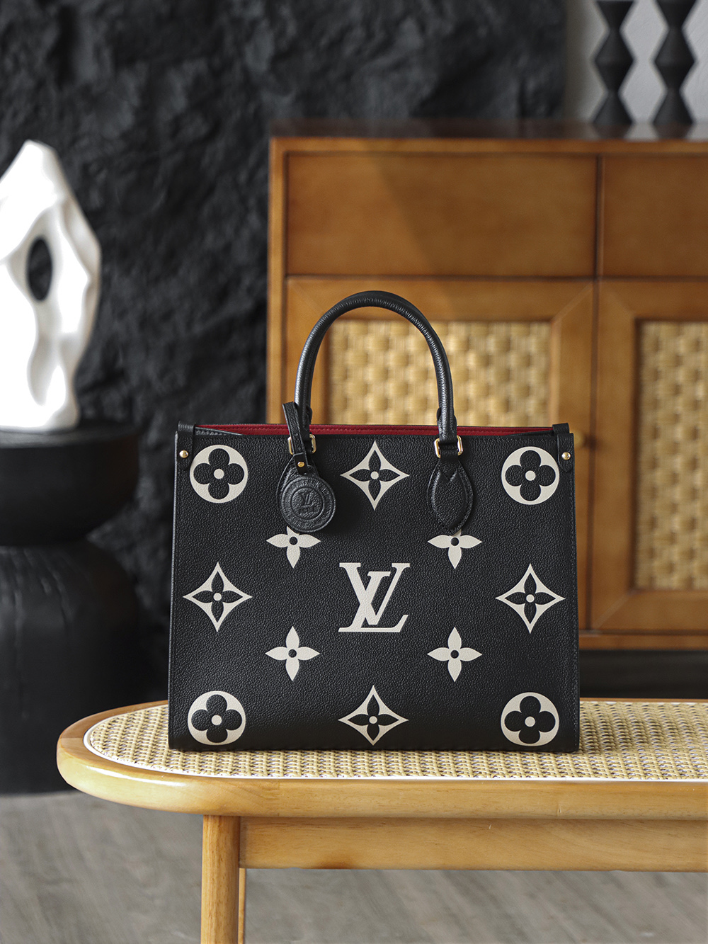 【AS】루이비통 Louis Vuitton M45495 Onthego MM Bicolor Monogram Empreinte Leather 35cm
