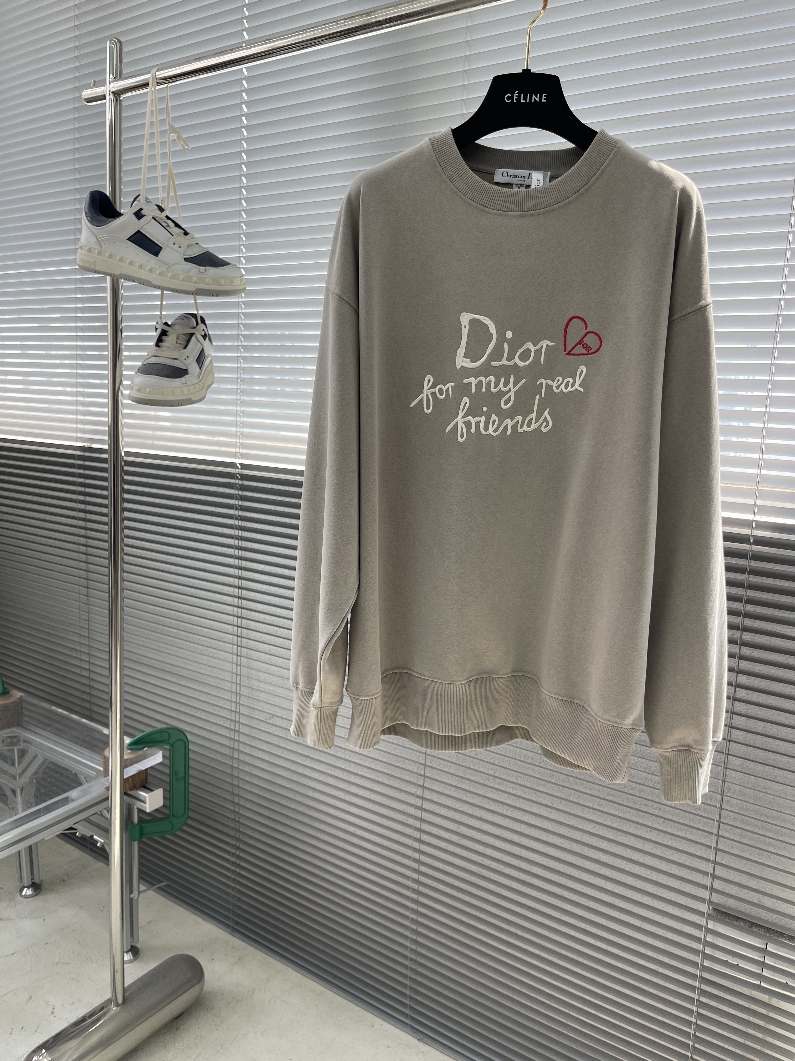 디올 Dior 맨투맨