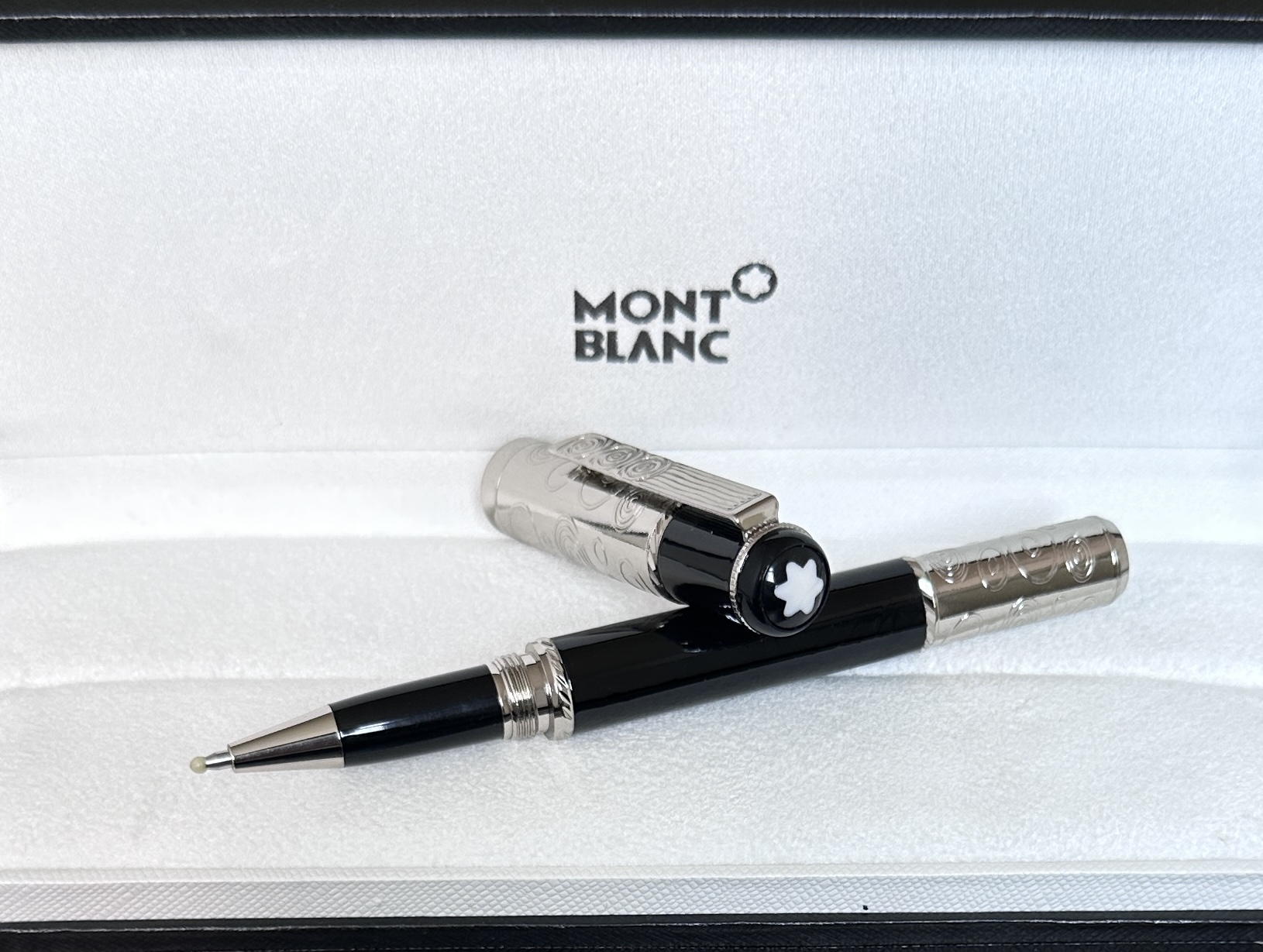 몽블랑 Montblanc 볼펜 Black