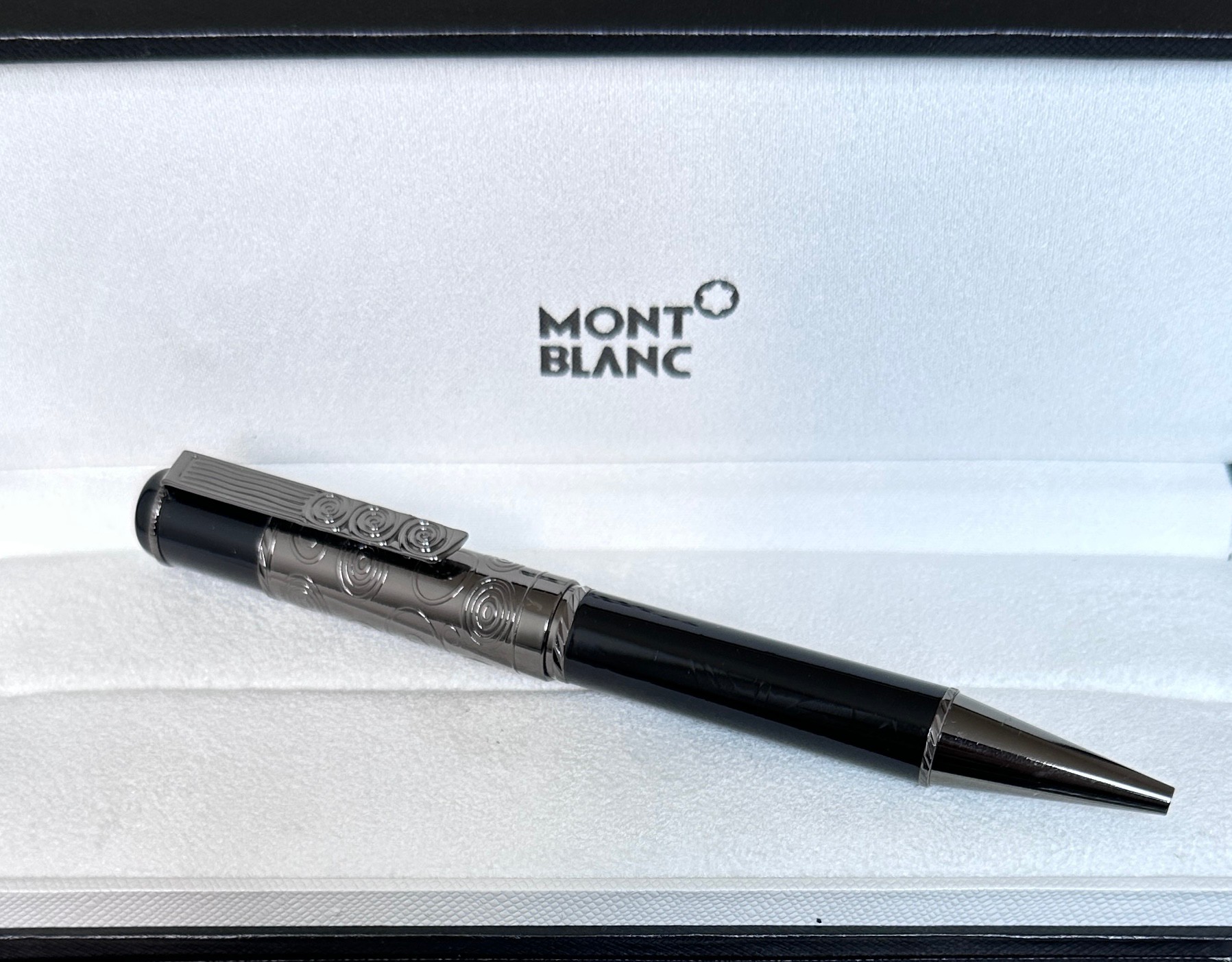몽블랑 Montblanc 볼펜 Black