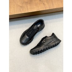 프라다 Prada 스니커즈