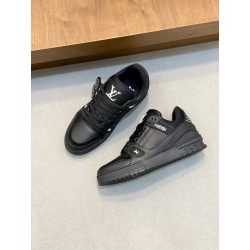루이비통 LV TRAINER 스니커즈