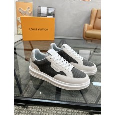 루이비통 Louis Vuitton 스니커즈