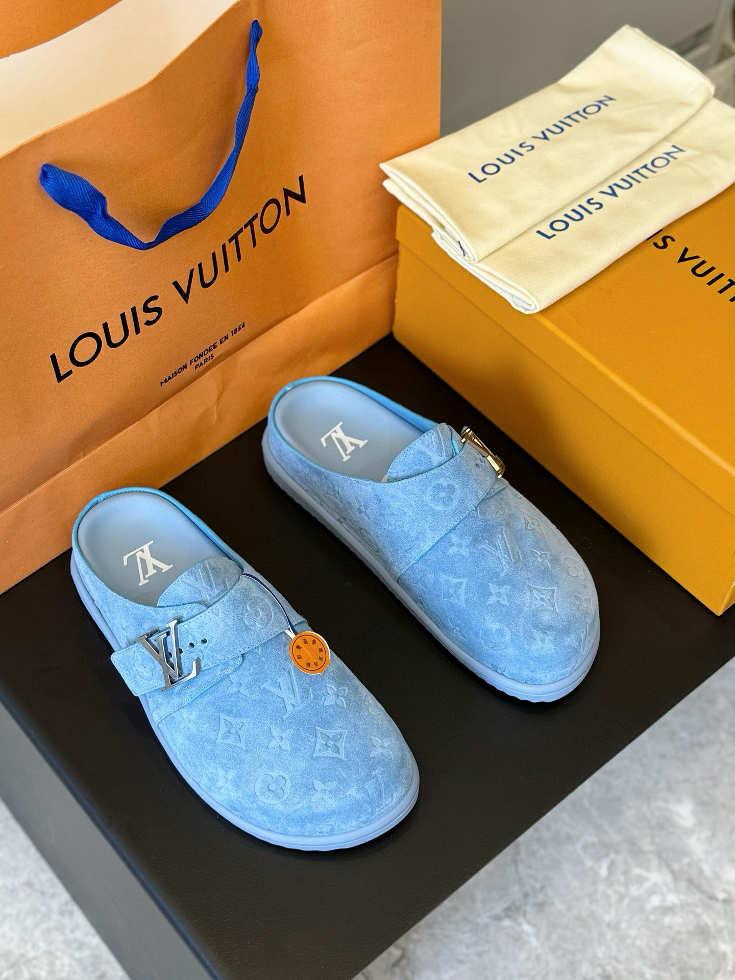루이비통 Louis Vuitton 슬리퍼