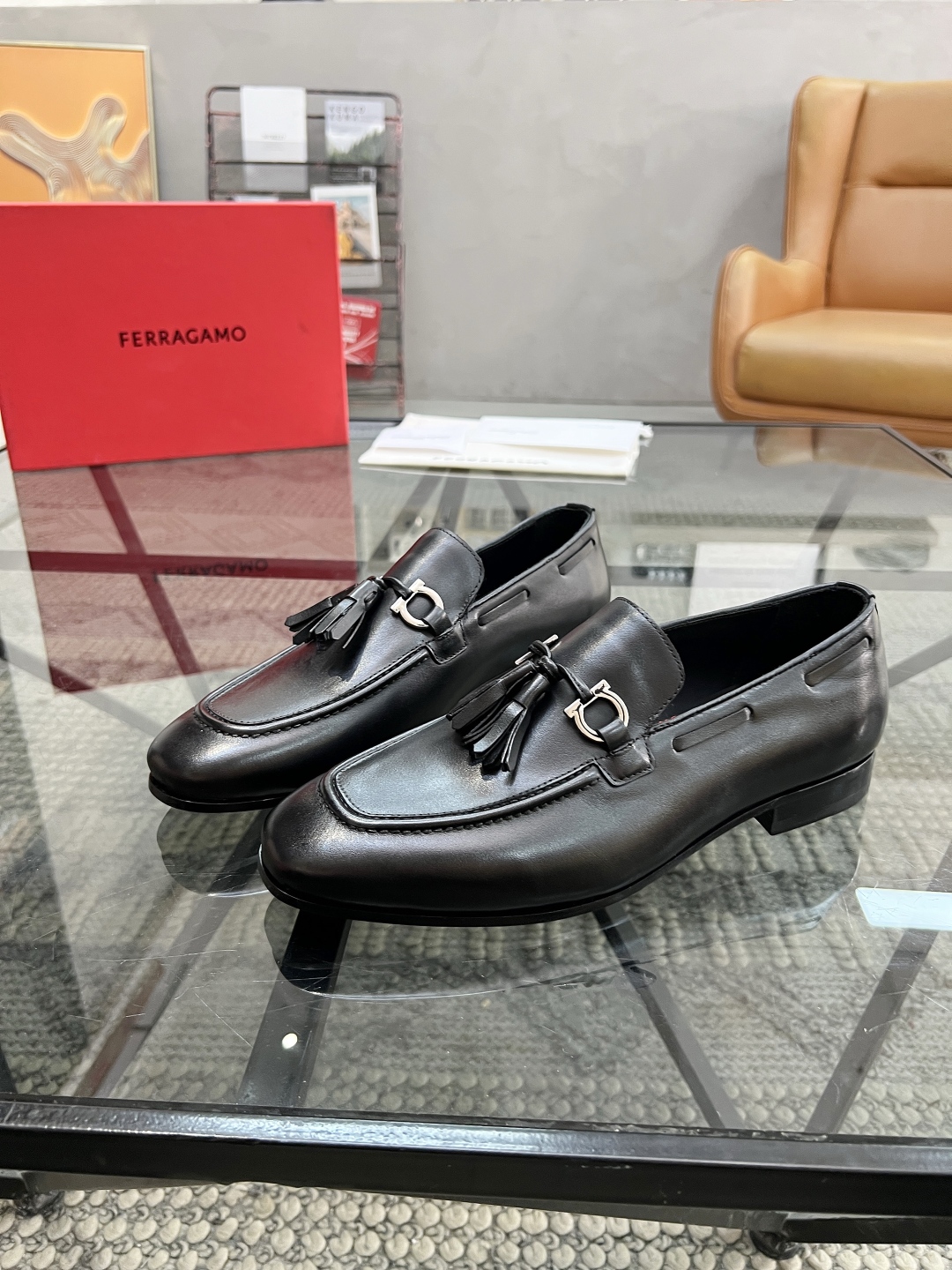 살바토레 페라가모 Salvatore Ferragamo 로퍼