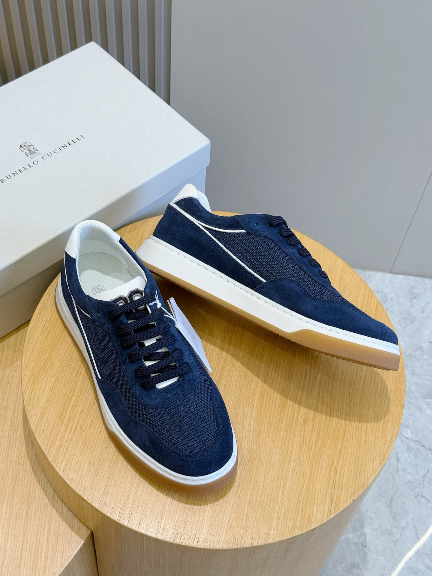 브루넬로 쿠치넬리 Brunello Cucinelli 스니커즈