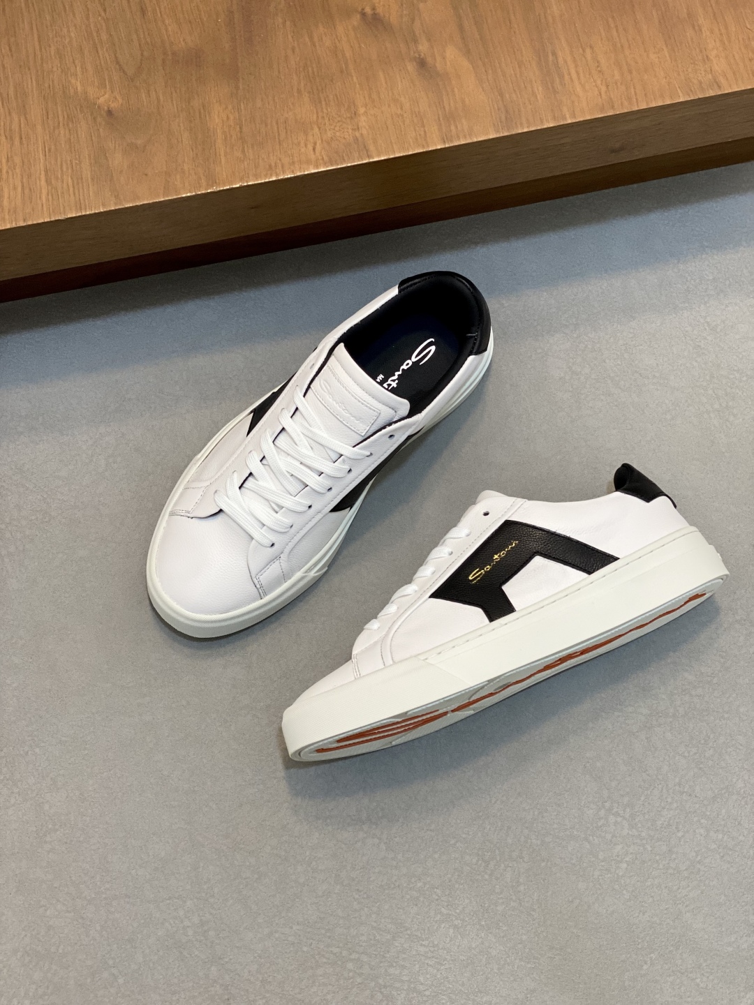 santoni 스니커즈
