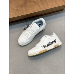 오프화이트 (Off-White) 스니커즈