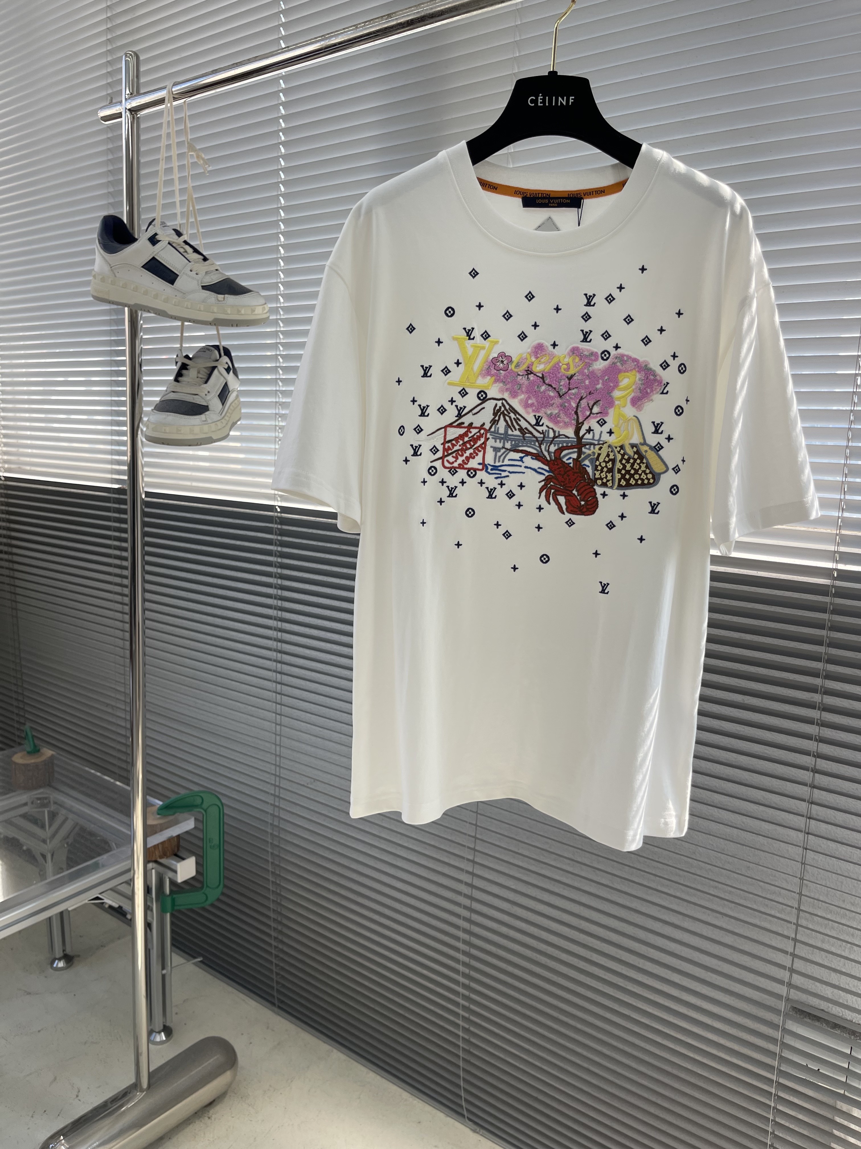 루이비통 Louis Vuitton 반팔 티셔츠