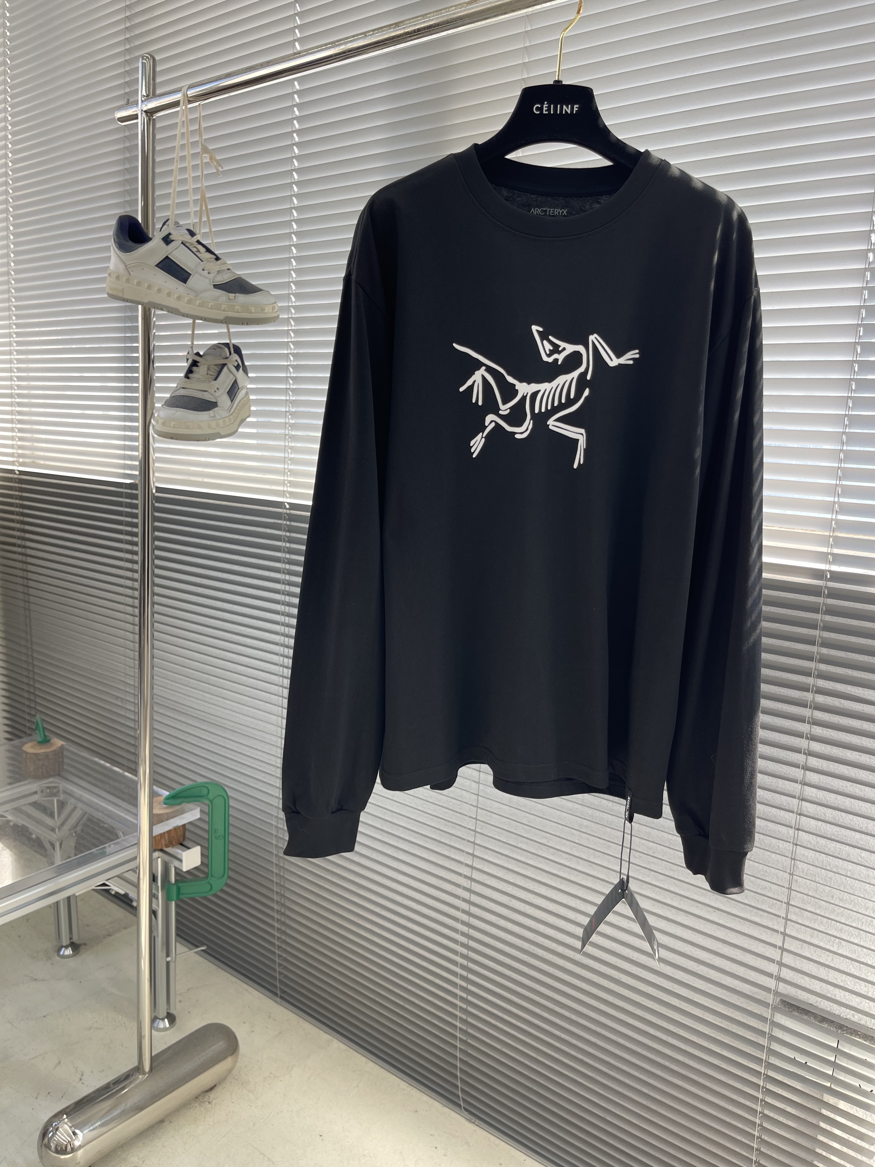 아크테릭스 ARC'TERYX 긴팔 티셔츠