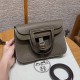 에르메스 Hermes Halzan 25cm clemence 18 Etoupe/gold