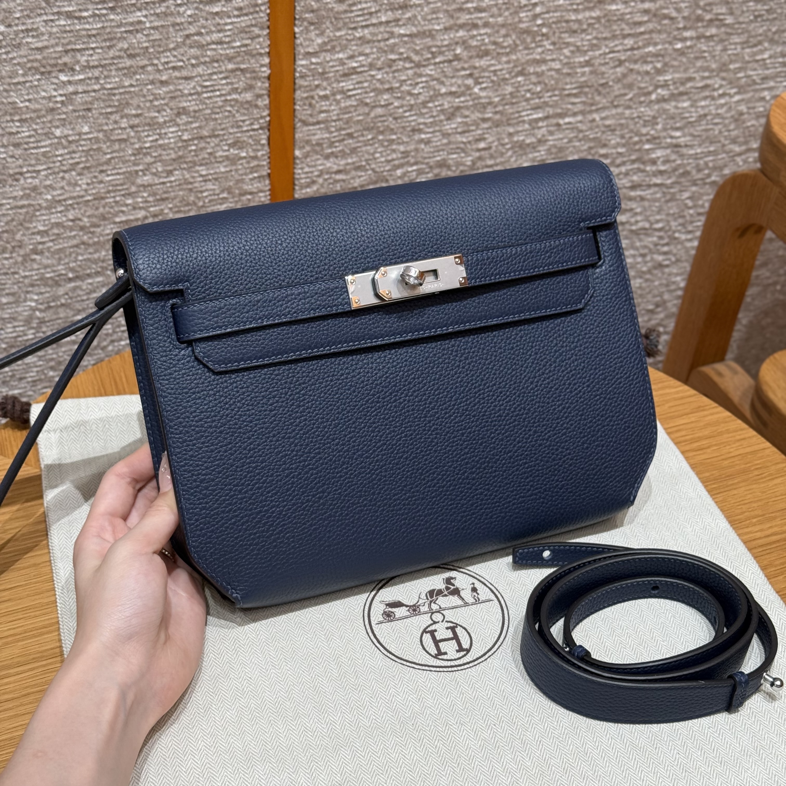 에르메스 Hermes kelly depeches 25cm Togo 73 Blue Saphir/silver