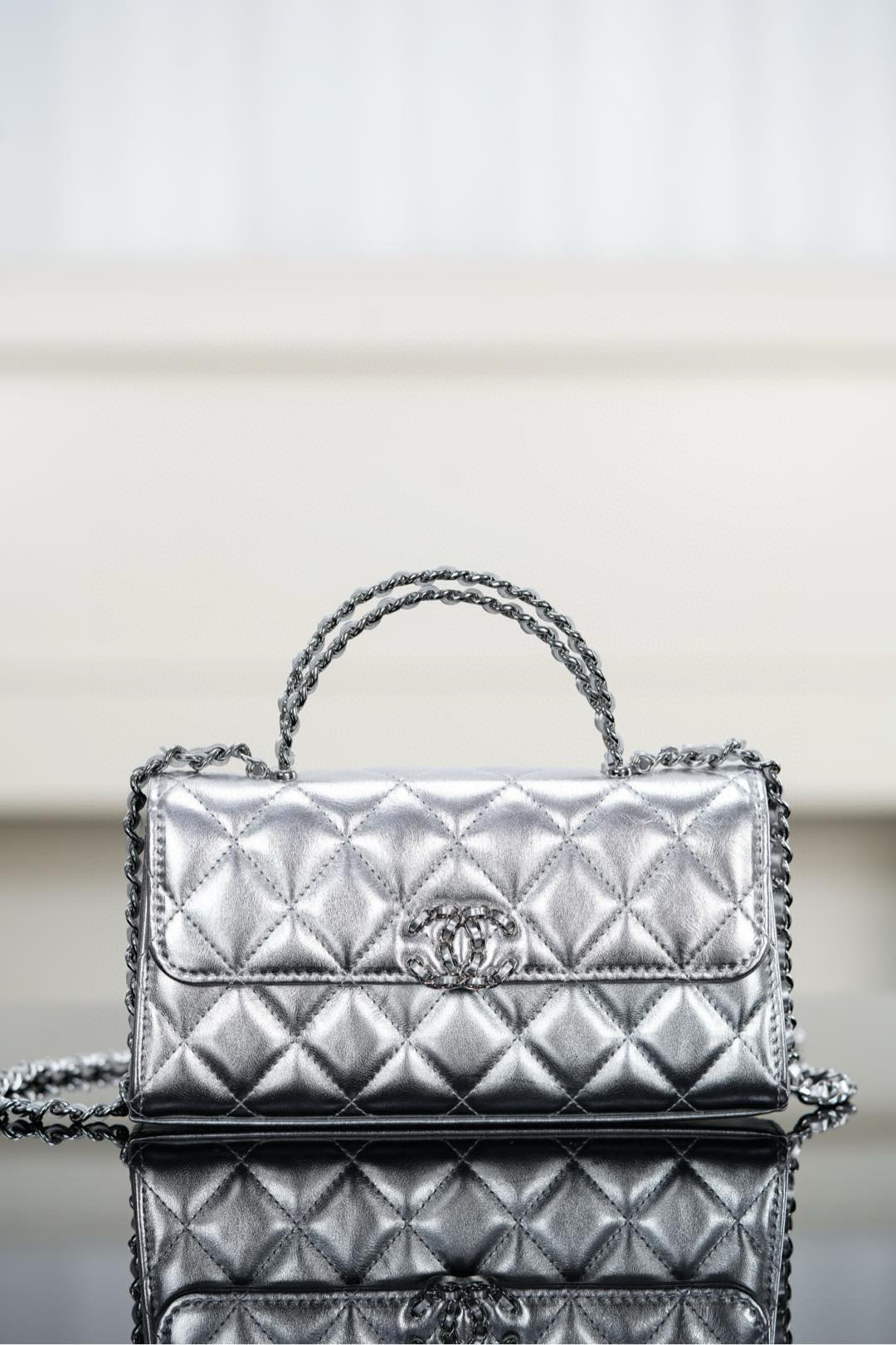 샤넬 Chanel 25s cross handle Kelly silver 18cm