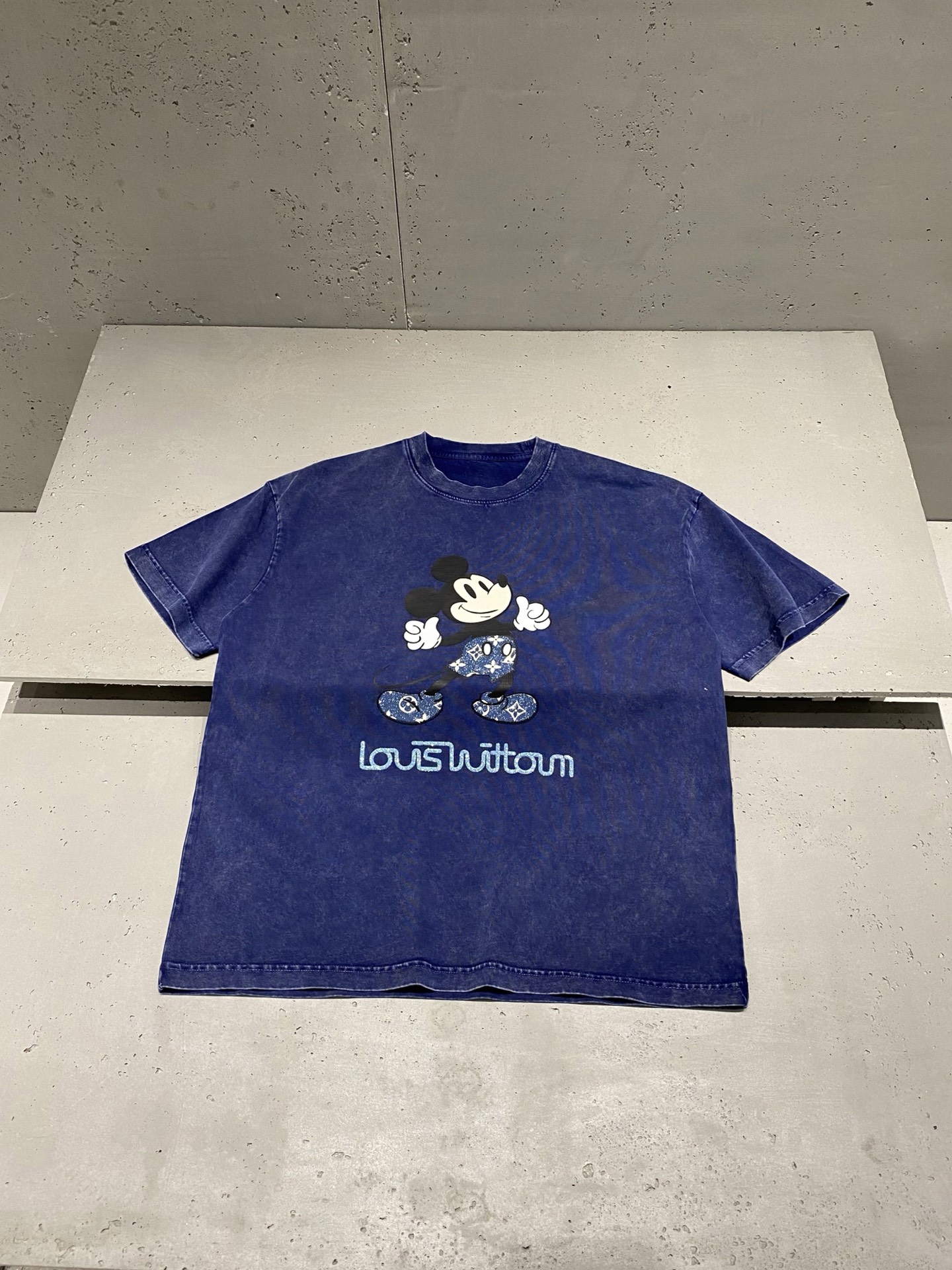 루이비통 Louis Vuitton 반팔 티셔츠